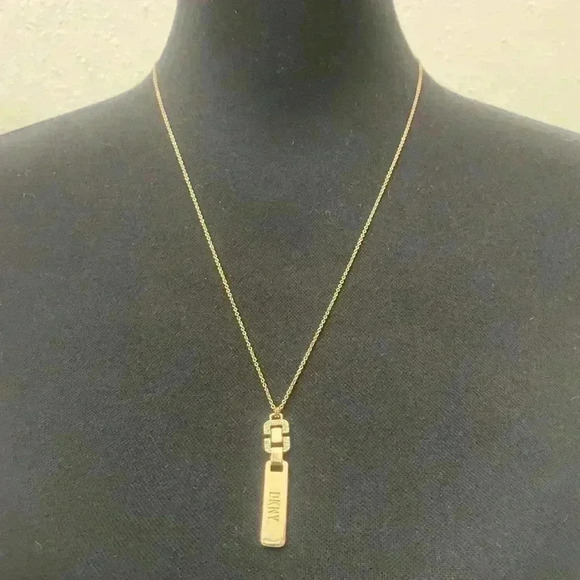 DKNY Gold Tone 38'' Crystal Adjustable Pendant Necklace NWOT - Picture 4 of 5